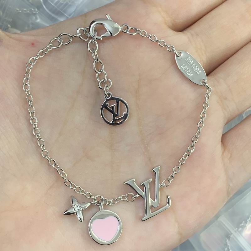 LV Bracelet 03lyr450